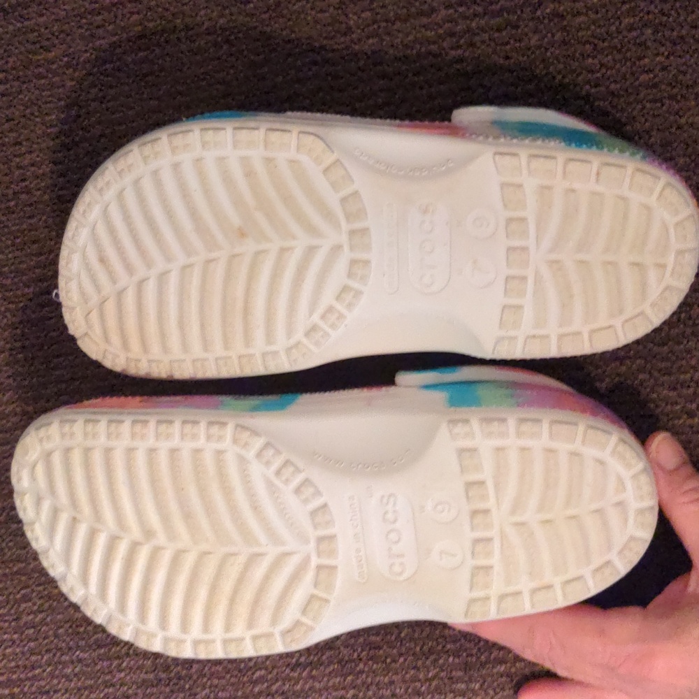 Unisex Classic Pastel Tye Dye Crocs Slip-ons , Men's  7/ Women's 9 - Picture 3 of 9